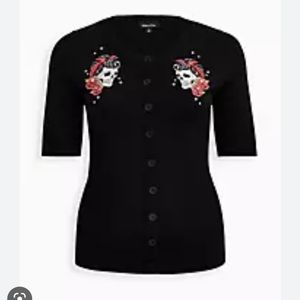 Retro chic Rosie skull